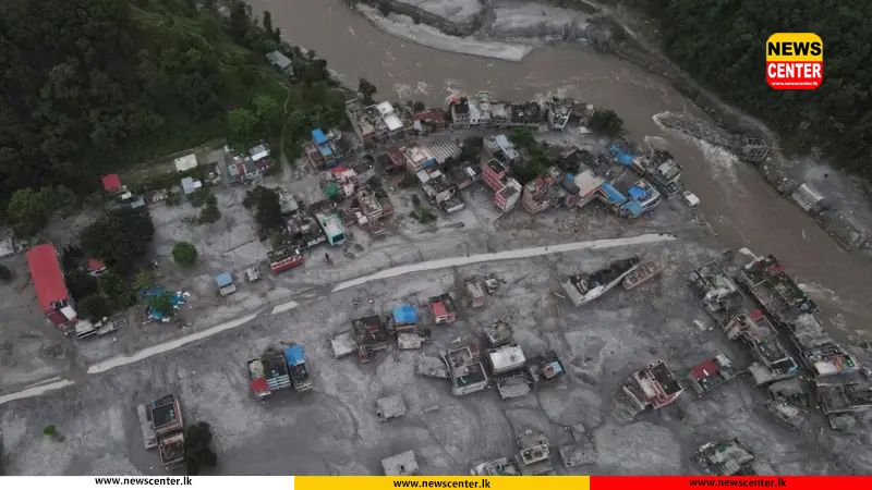 Nepal floods leave at least 750 dead, over 3,000 missing