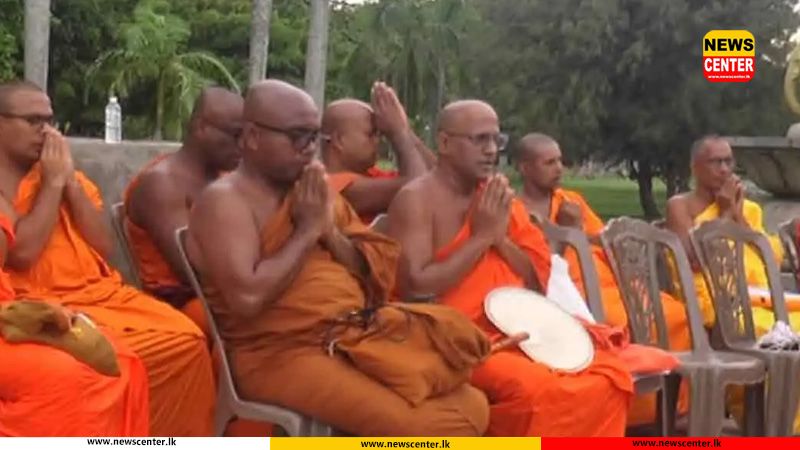 Satyagraha at Viharamahadevi Park demanding Gnanasara Thero’s release enters fourth day