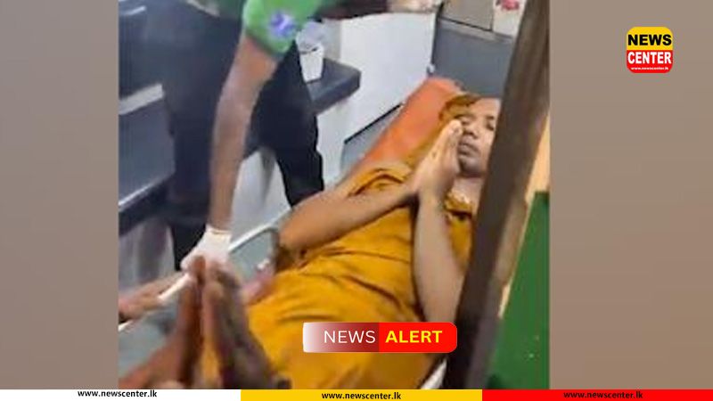 Ven. Balangoda Kassapa Thero hospitalised during Satyagraha