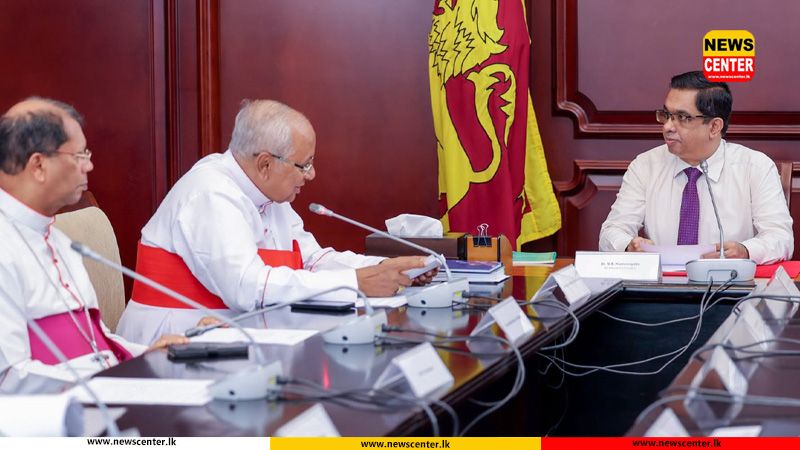 Discussion held on environmental issues affecting Muthurajawela, Negombo Lagoon and Gampaha District
