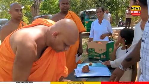 Signature campaign launched seeking presidential pardon for Gnanasara Thero