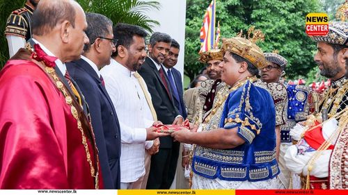 No place for discussions on stopping Perahera on political stage: President