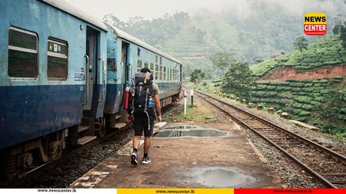 රඹුක්කන -පේරාදෙණිය හා ගම්පොළ අතර දුම්රිය ධාවනය නැවත දැනුම්දෙනතුරු අත්හිටුවයි