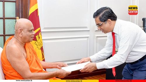 සබරගමුව සරසවියේ නව කුලපති ලෙස ජ්‍යෙෂ්ඨ මහාචාර්ය ගල්ලෑල්ලේ සුමනසිරි හිමි පත්කෙරේ