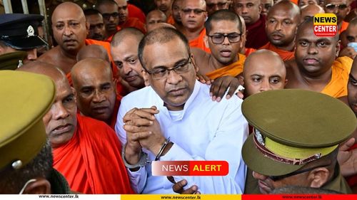 Mahanayake Theras raise serious concern over Gnanasara Thera’s removal of robes