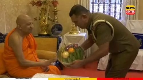 බන්ධනාගාර නිලධාරින් අස්ගිරි සහ මල්වතු නාහිමිවරුන් හමුවෙයි